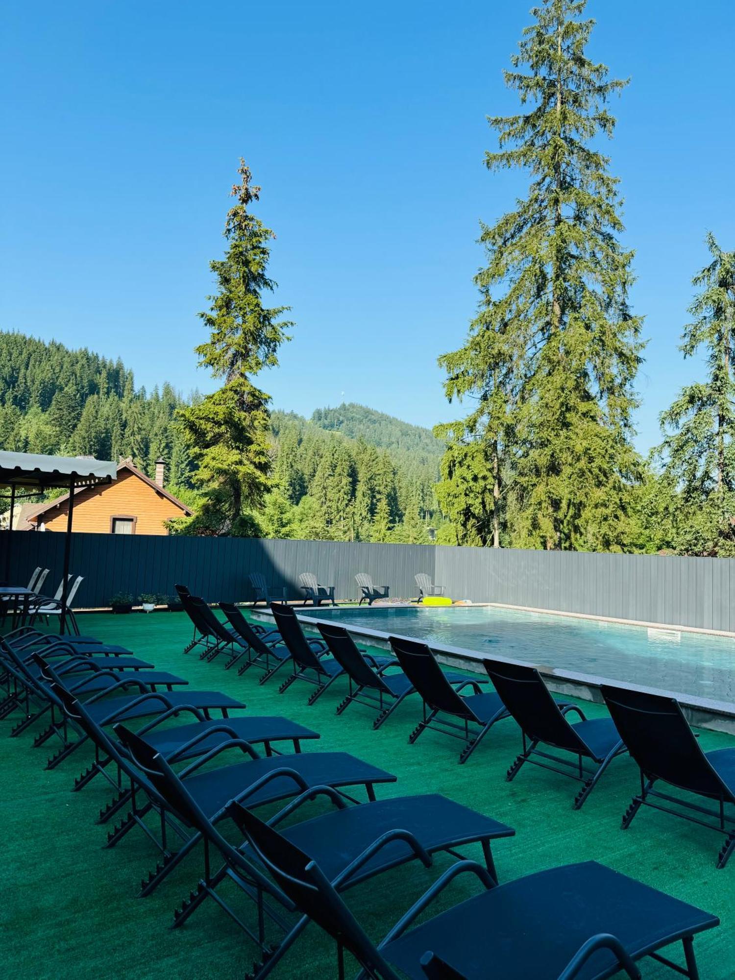 Imperial Hotel Bukovel Exterior photo